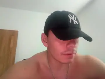 Chaturbate Adult Video Chat of theshortking02