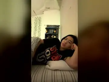 Chaturbate Nude Webcam of emma_johnson_