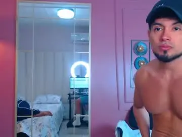 Chaturbate Sex Cam of hotcrew_
