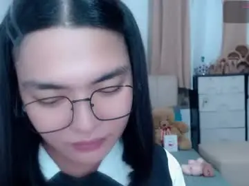 Chaturbate Live Sex Cam of zhaviahale