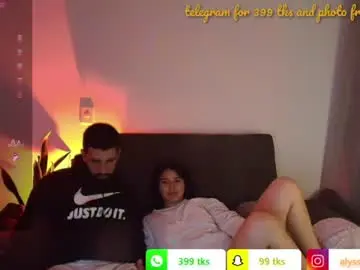 Chaturbate Nude Webcam of alyssia_wolds_1