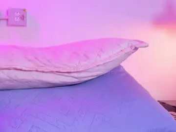 Chaturbate Live Sex Cam of aria_millers1
