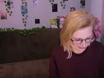 Chaturbate Nude Webcam of helen_bird
