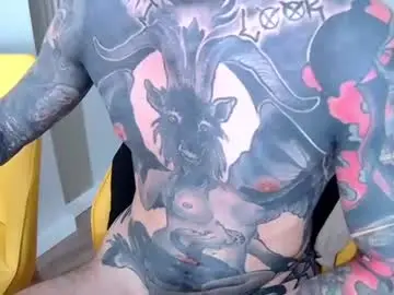 Chaturbate Live Porn of max_reaves