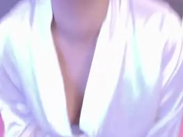 Chaturbate Nude Webcam of miamackleyn_