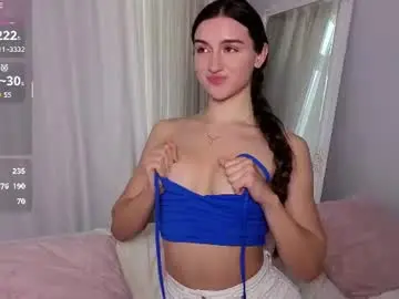 Chaturbate Live Sex Cam of cloudbae