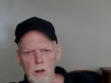 Chaturbate Live Sex Cam of cockreadynow4u