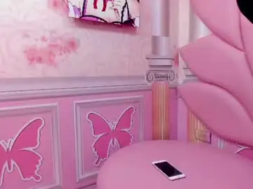 Chaturbate Live Sex Cam of luna__skinny_
