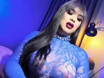 Chaturbate Adult Video Chat of suckablecockoffreya