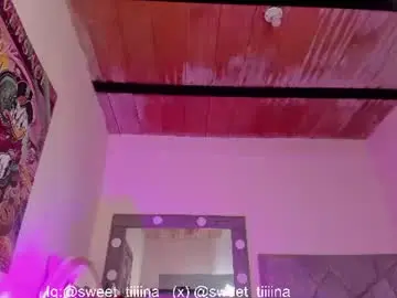 Chaturbate Live Porn of sweet_tiiina