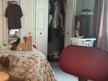 Chaturbate Sex Chat of cfnmworkout1