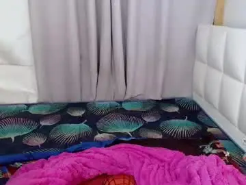 Chaturbate Free Porn Cam of chantelle_fuckdoll