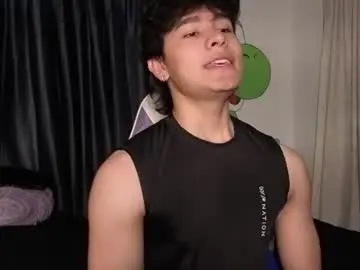Chaturbate Live Porn of j_u_p_i_t_e_r
