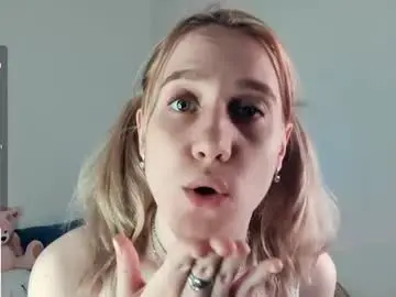 Chaturbate Sex Cam of pinkhornyprincess