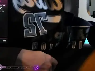 Chaturbate Sex Cam of ryan_evannss_