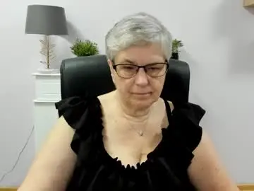 Chaturbate Best live sex cam show of iris_xdesire