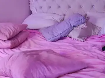 Chaturbate Live Sex Cam of shirleythomas
