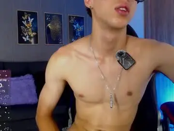 Chaturbate Sex Chat of skinny_bigcock20