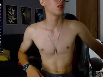Chaturbate Adult Webcams of skinny_bigcock20
