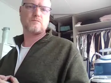 Chaturbate Free Porn Cam of dirkkie1975