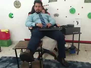 Chaturbate Nude Webcam of kalethbigdick88