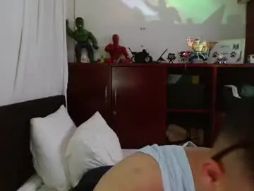 Chaturbate Nude Webcam of muscle_cock32