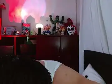 Chaturbate Free Porn Cam of muscle_cock32