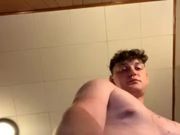 Chaturbate Adult Webcams of sexylax69