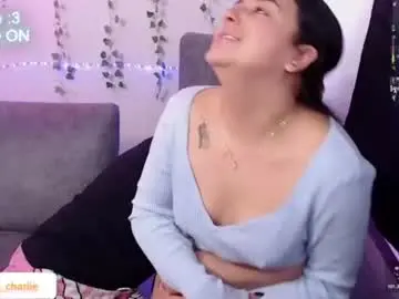 Chaturbate Free Live Porn of tina_n_charlie