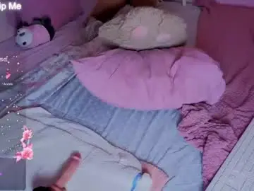 Chaturbate Sex Cam of _cute_isabella_
