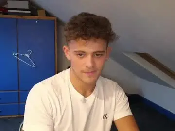 Chaturbate Free Porn Cam of adr_twink