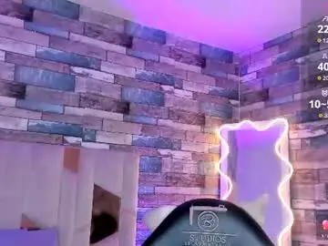 Chaturbate Sex Chat of cyrus_tay