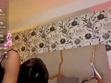 Chaturbate Live Sex of cyrus_tay