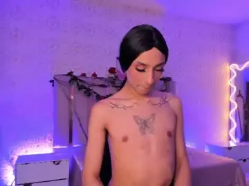 Chaturbate Watch Live Sex Cams of cyrus_tay