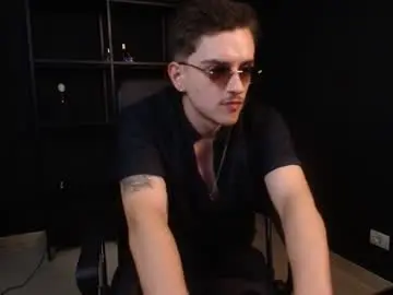 Chaturbate Live Sex Cam of felixstark