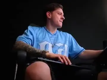 Chaturbate Live Porn of felixstark