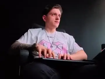 Chaturbate Adult Video Chat of felixstark