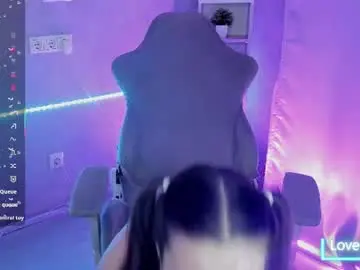 Chaturbate Adult Webcam of kira_be11