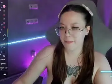 Chaturbate Adult Webcams of kira_be11