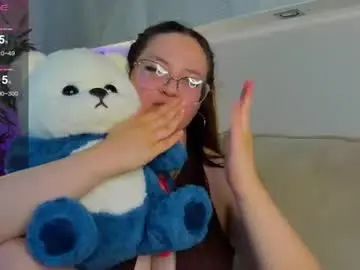 Chaturbate Free Live Porn of kira_be11