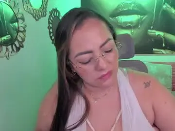Chaturbate Live Sex of marianalopez81