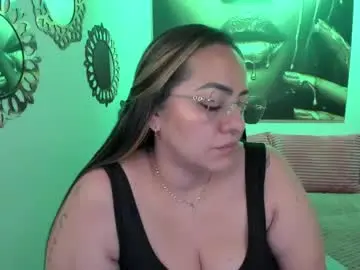 Chaturbate Adult Video Chat of marianalopez81