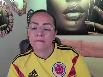 Chaturbate Sex Cam of marianalopez81