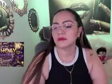 Chaturbate Watch Live Sex Cams of marianalopez81