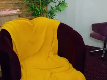 Chaturbate Watch Live Sex Cams of miaaangell