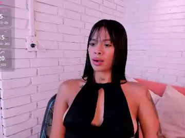 Chaturbate Adult Video Chat of saracorraless