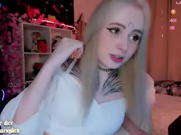 Chaturbate Nude Webcam of snake_bites