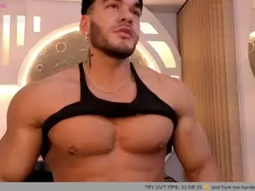Chaturbate Best live sex cam show of zac_levis