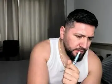 Chaturbate Live Sex Cam of gold_alpha_boy