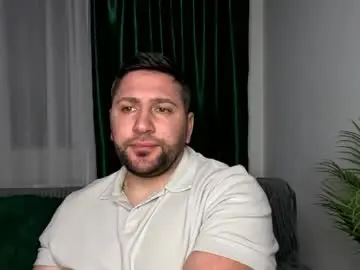 Chaturbate Live Porn of gold_alpha_boy